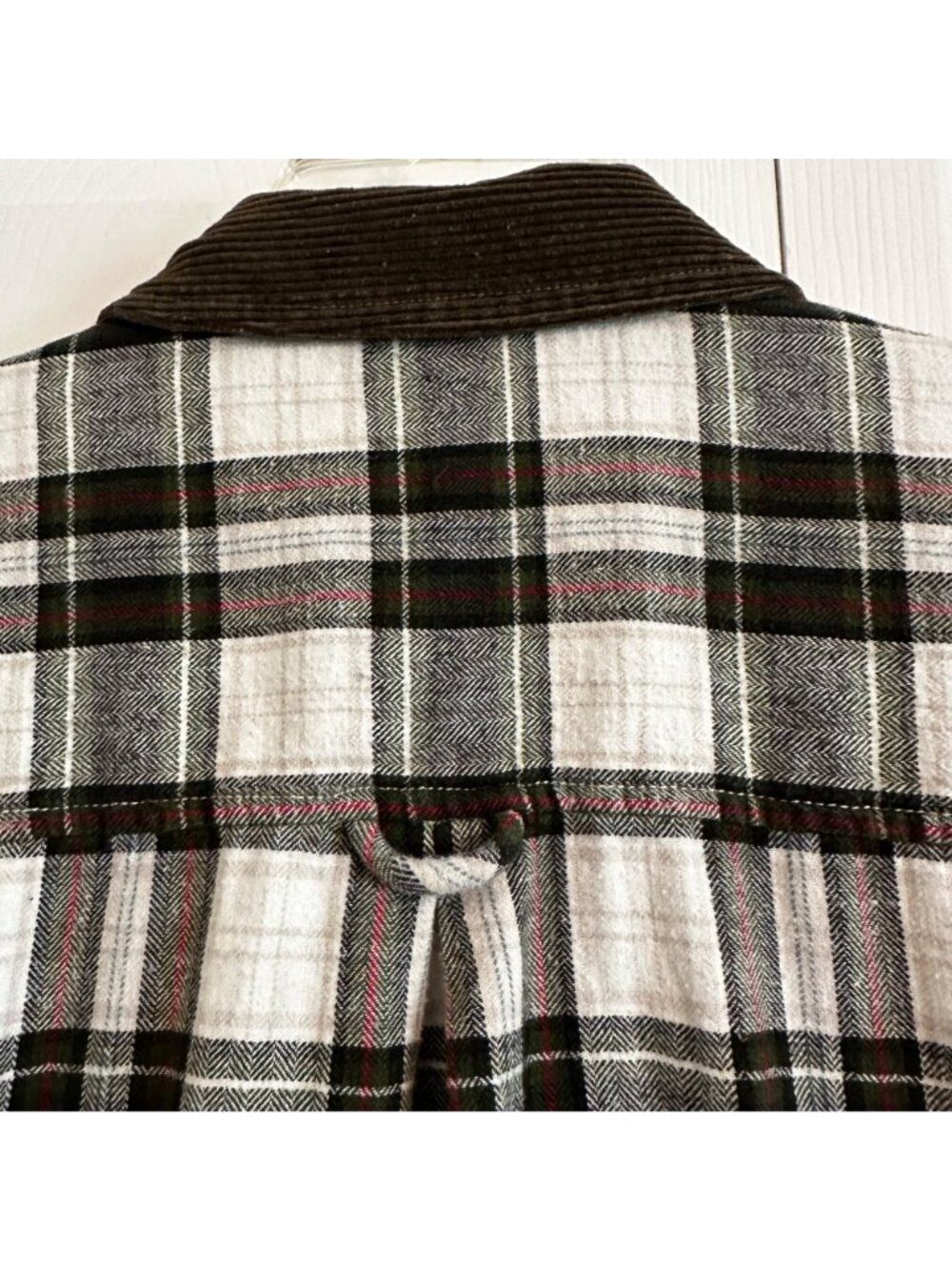 Arizona Plaid Flannel Shacket w/Corduroy Collar Zip Front White/Green/Red/Black - Picture 6 of 11